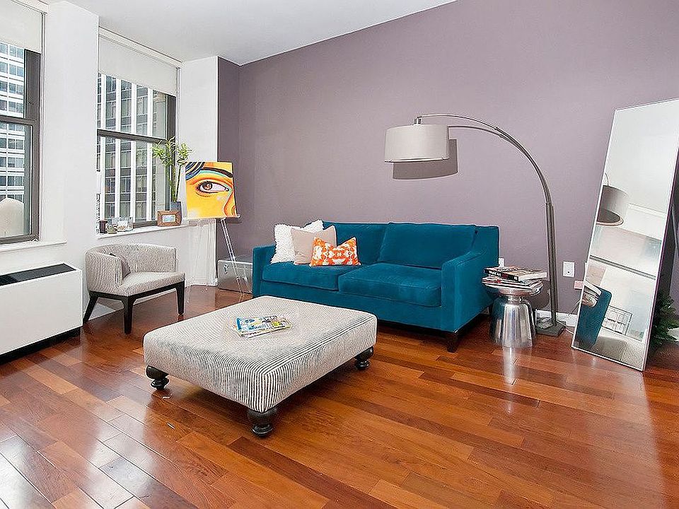 1st image of 1 Wall Street Ct #Penthouse 04