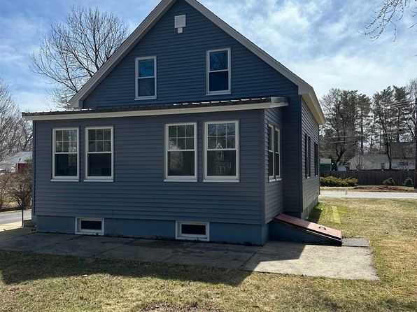 8 Wood Avenue, Concord, NH 03301