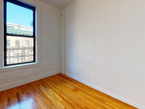 5th image of 166 E 90th St APT 5