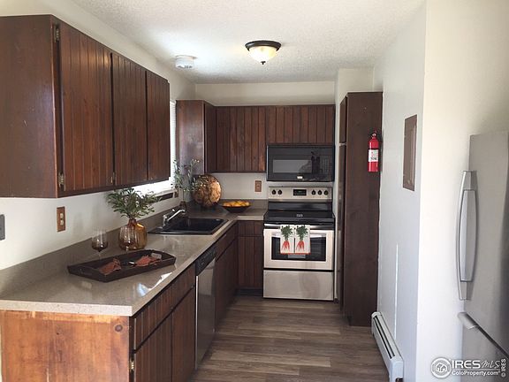 4th image of 832 37th Avenue Ct