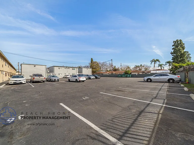 9320-9330 Elm Vista Dr. — Photo 25