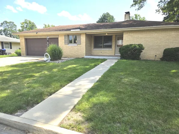1308 Anderson St, Bloomington, IL 61701