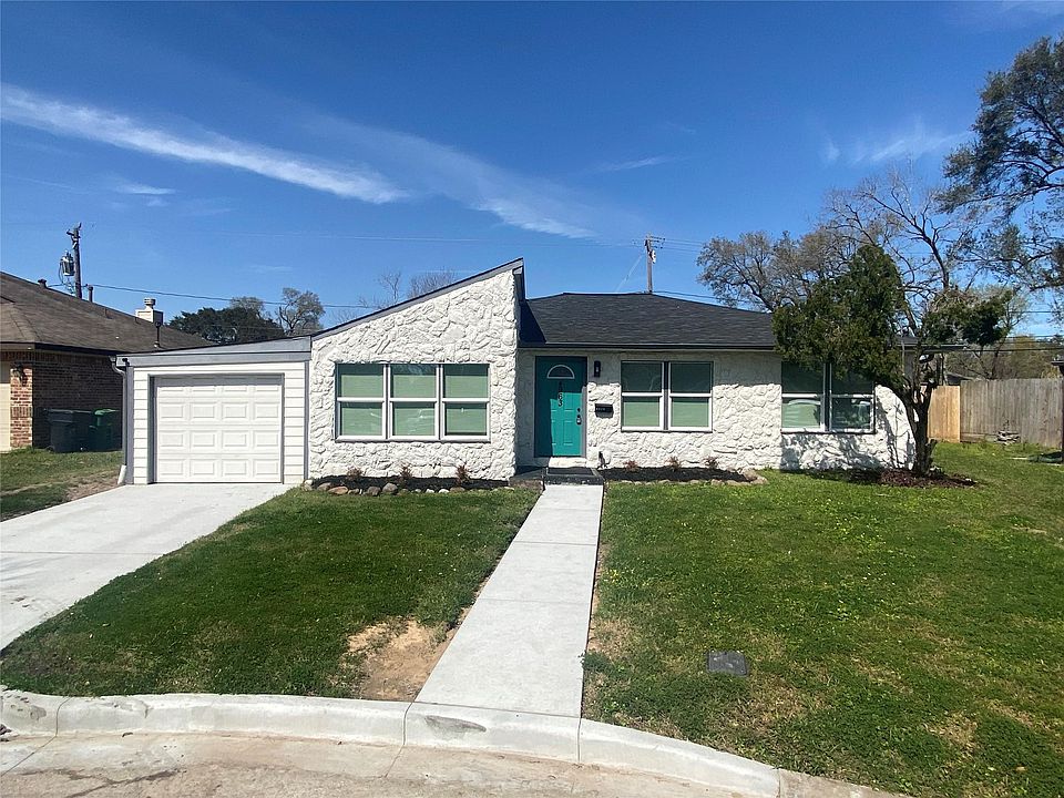 1st image of 4963 Culmore Dr