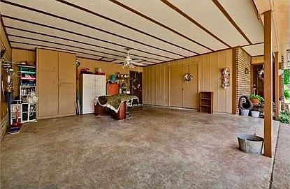 2nd image of 14682 Oakcrest Dr