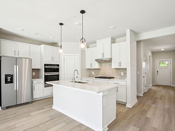 Nashville_Briarcreek_Chatham_Kitchen_8308 Marchwood Blvd.jpg