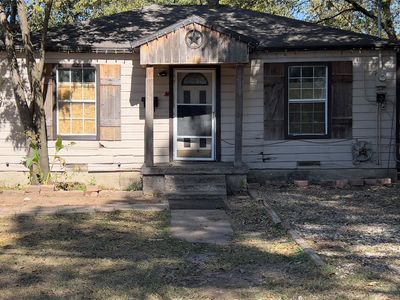 7637 Jacobie Blvd, Dallas, TX, 75217