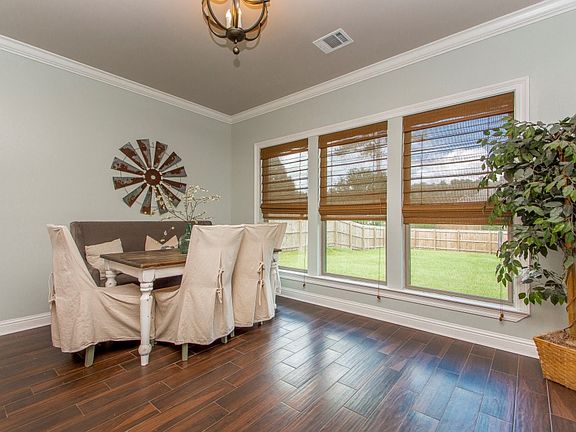5th image of 12613 Three Lakes Dr