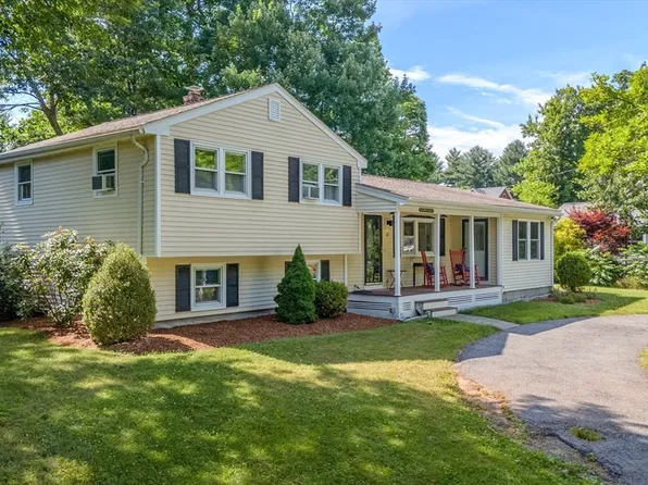 13 Ben Pl, Billerica, MA 01821