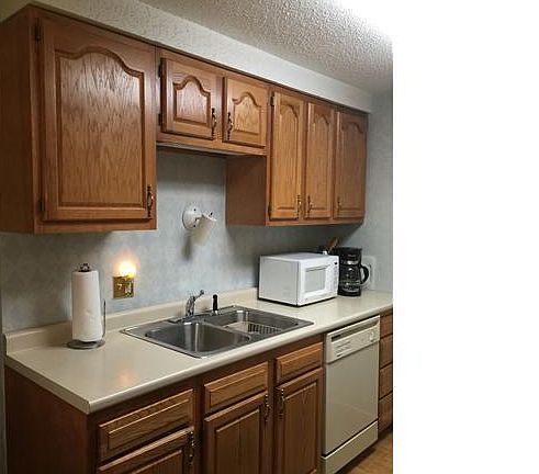5th image of 316 Watertree Dr