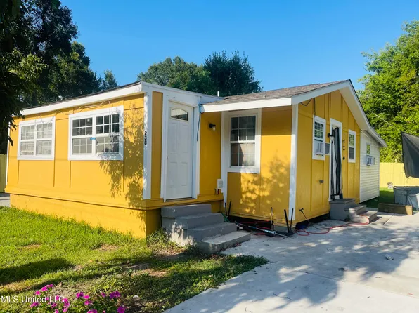 238 Spanner Ln, Biloxi, MS 39530
