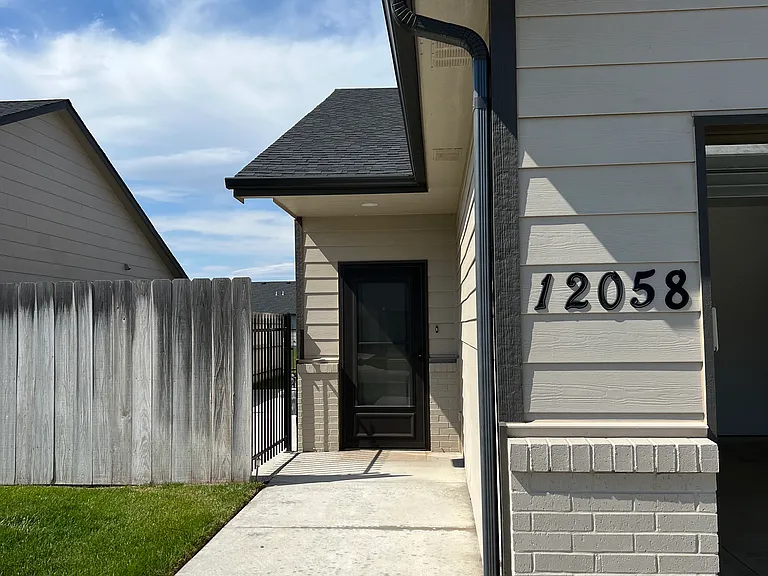 12058 W Shadow Lakes St #12058 — Photo 15