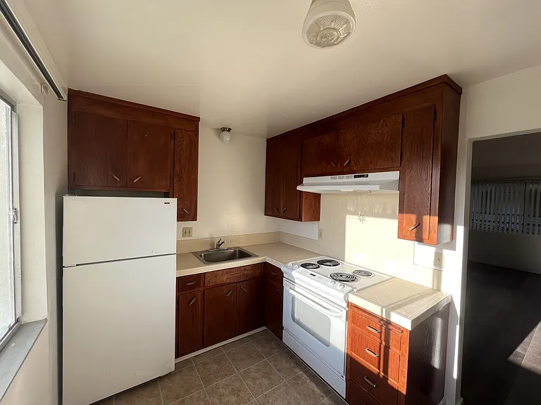 1822 Francisco St #6 — Photo 2