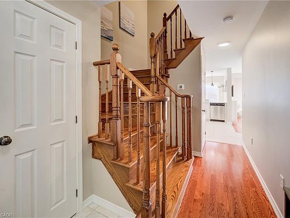5th image of 188 Norwich Rd