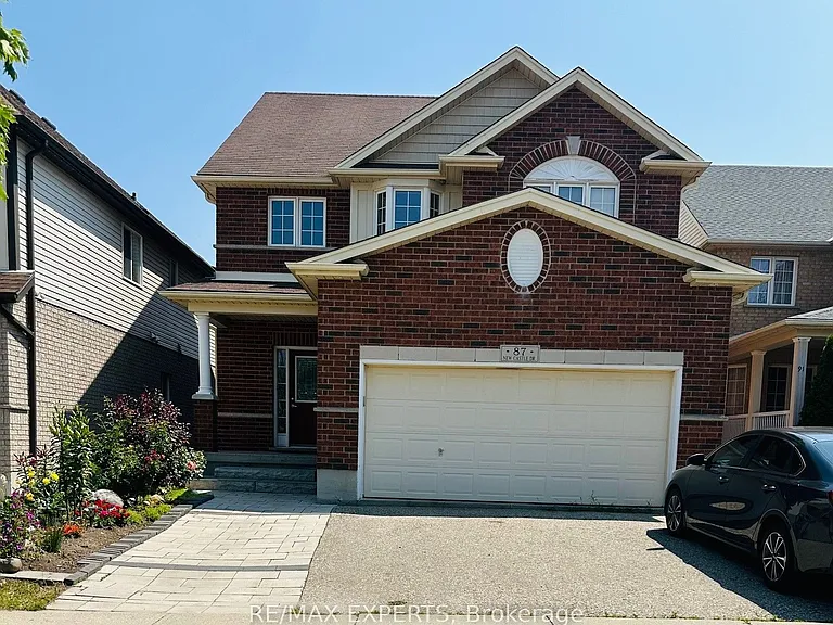 87 Newcastle Dr W — Photo 1