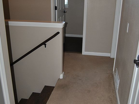 4th image of 1540 Bullpen Way