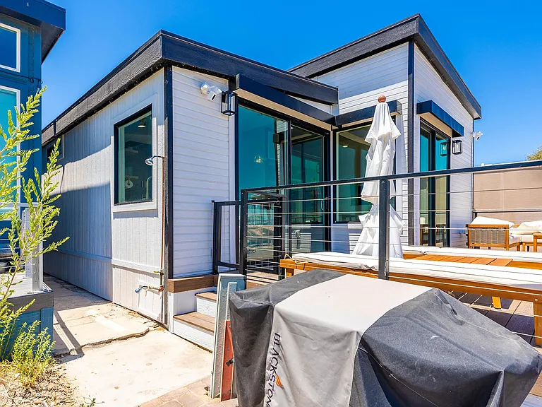 555 Beachcomber Blvd #C20 — Photo 31
