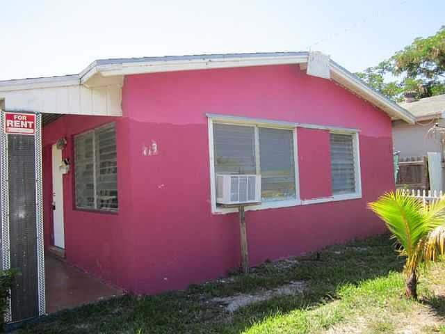 2nd image of 413 S E Street