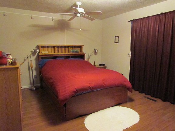 3rd image of 1726 Clayton Dr