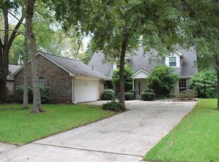 2111 Manor Dr, Richmond, TX 77406