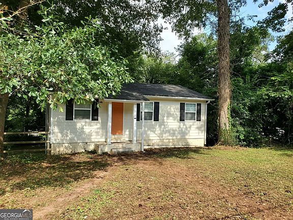 2nd image of 2173 Stockbridge Dr