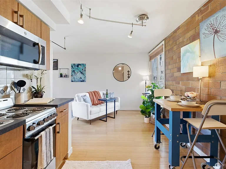 905 Cherry St #306 — Photo 4