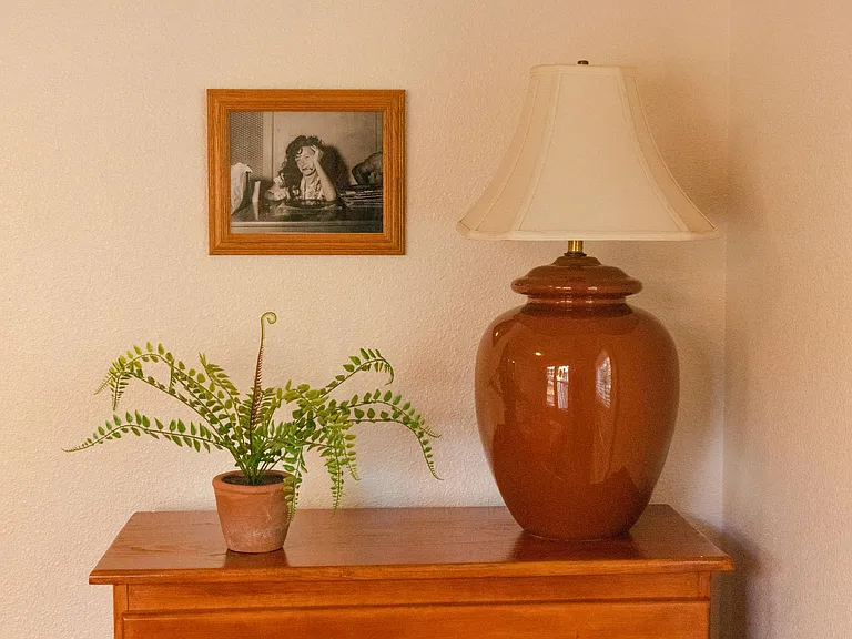 Art and decor in bedroom #2