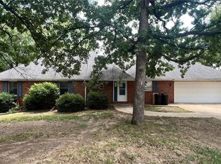 204 Lafayette Cir, Waynesville, MO 65583