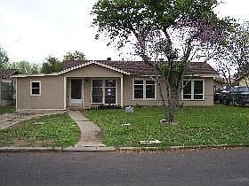 1st image of 267 Gayle Ave