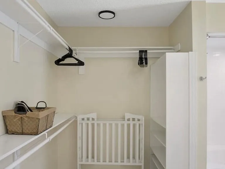 1516 S Trask St — Photo 16
