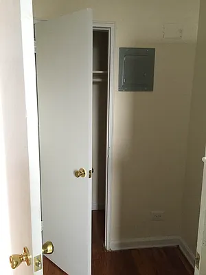 Rented by Brooklyn Vertical Inc. | media 14