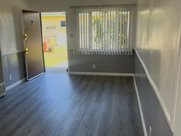 534 Stepney St APT 2, Inglewood, CA 90302