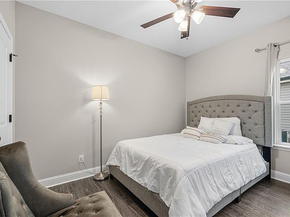 5th image of 405 Coahulla Creek Dr