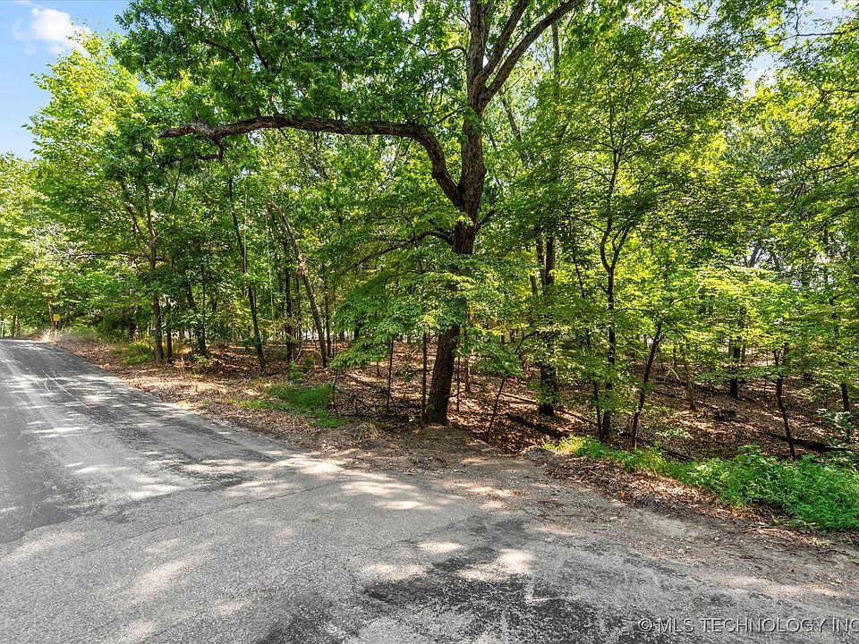 2nd image of Wildwood Trl