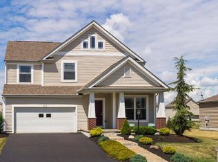 513 Sycamore Creek St, Pickerington, OH 43147