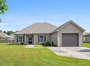 28477 Mila Ct, Ponchatoula, LA 70454