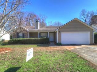 476 Sarahs Ln, Locust Grove, GA 30248