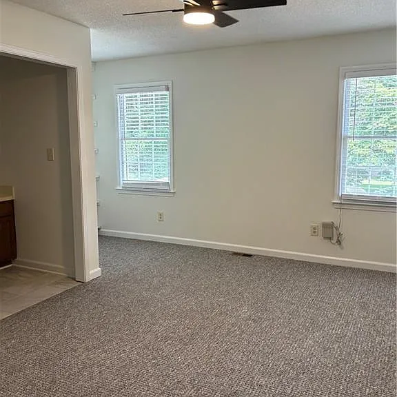 4824 Jenny Dr — Photo 17
