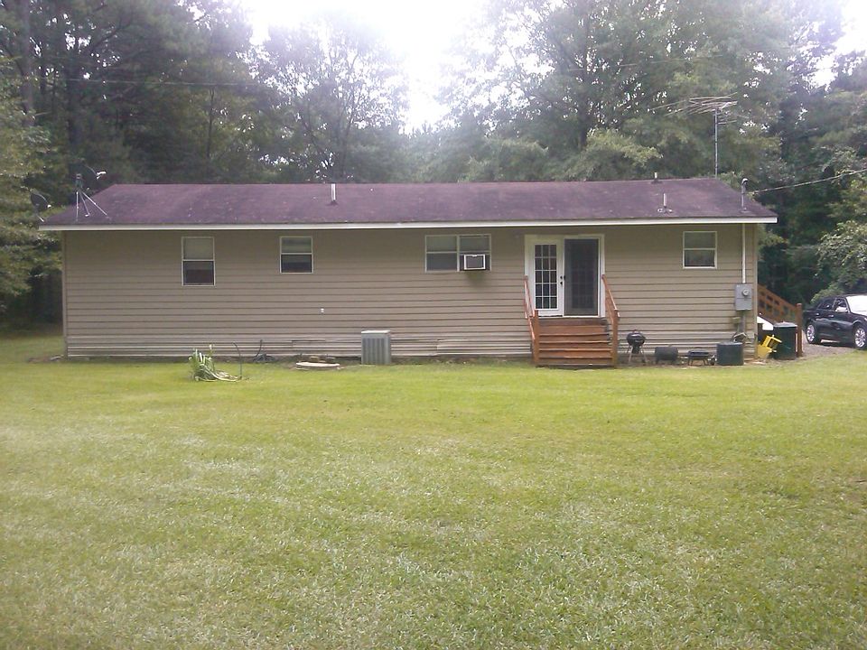 2nd image of 642 Mon Rd