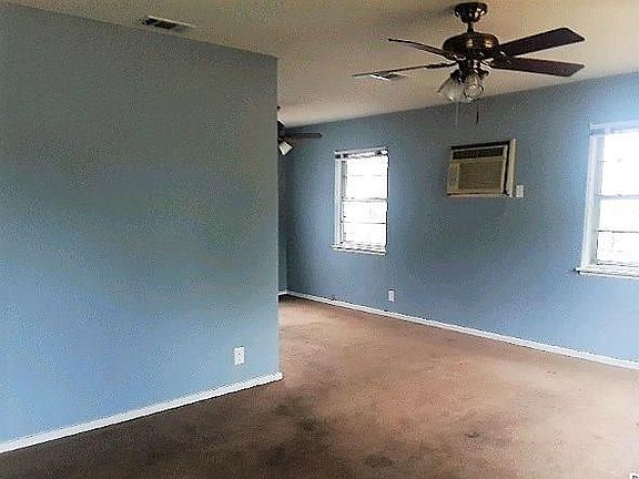 3rd image of 2334 Barlow Ave