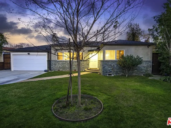 4546 Strohm Ave, North Hollywood, CA 91602