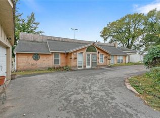 8707 Walker Ave, Kansas City, KS 66112