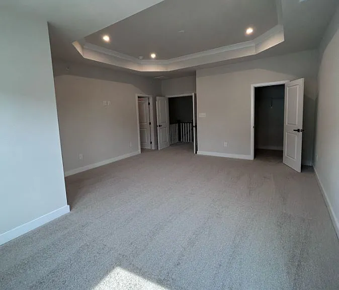 8020 Lake Laurel Ln #B — Photo 27