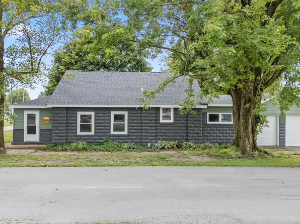 201 W Colonial St, Kempton, IN 46049