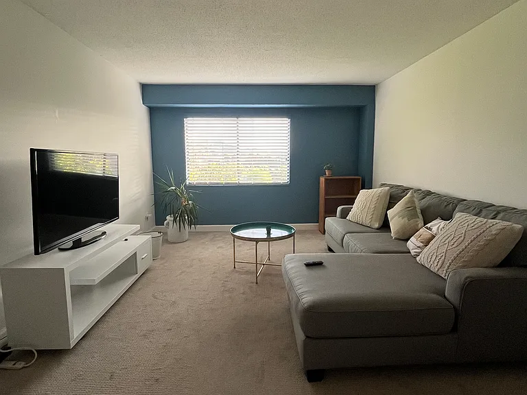 2625 Highland Ave S #606 — Photo 1