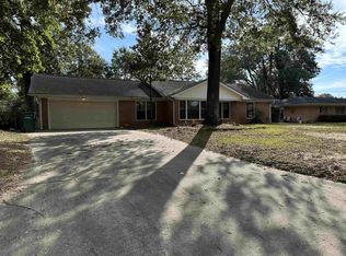 990 21st St, Beaumont, TX 77706