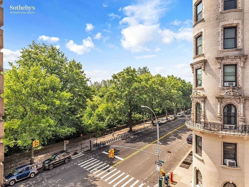 1st image of 420 Central Park W APT 4K