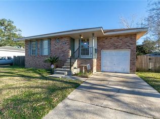 512 W Hoover St, Destrehan, LA 70047