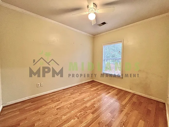 3425 Manor Ave — Photo 14