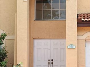 252 Aspen Way, Davie, FL 33325