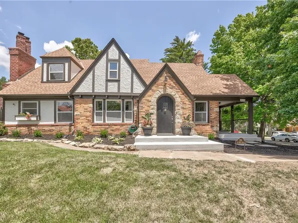 224 E Meyer Blvd, Kansas City, MO 64113